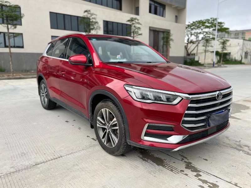 东莞19年比亚迪宋MAX2