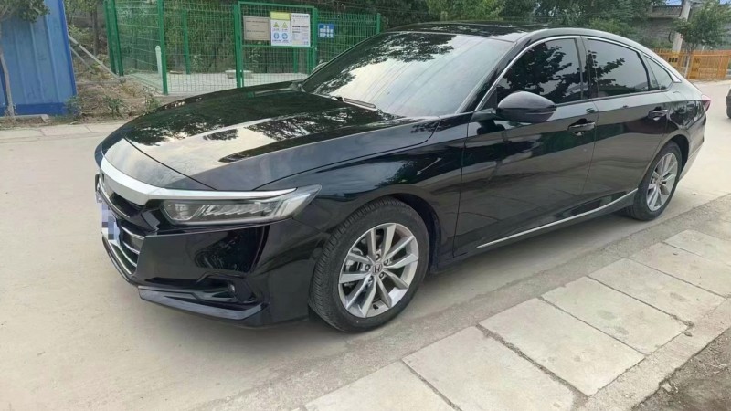 济宁23年本田雅阁2