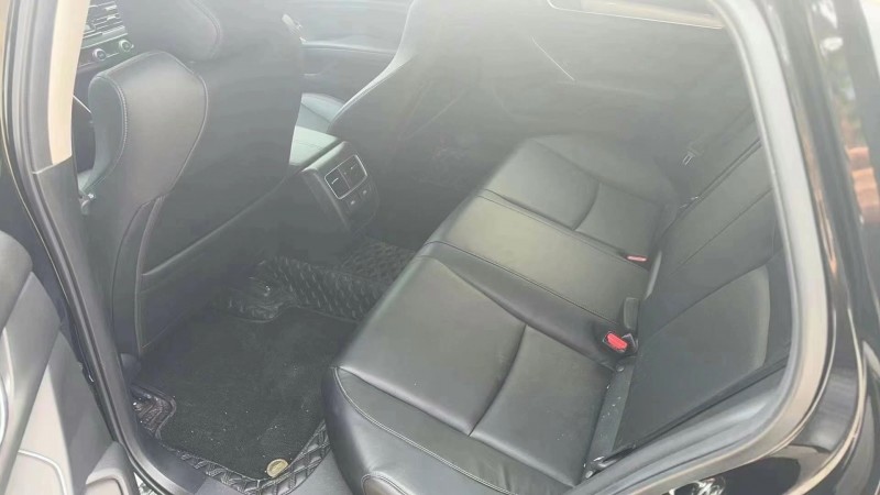 济宁23年本田雅阁5