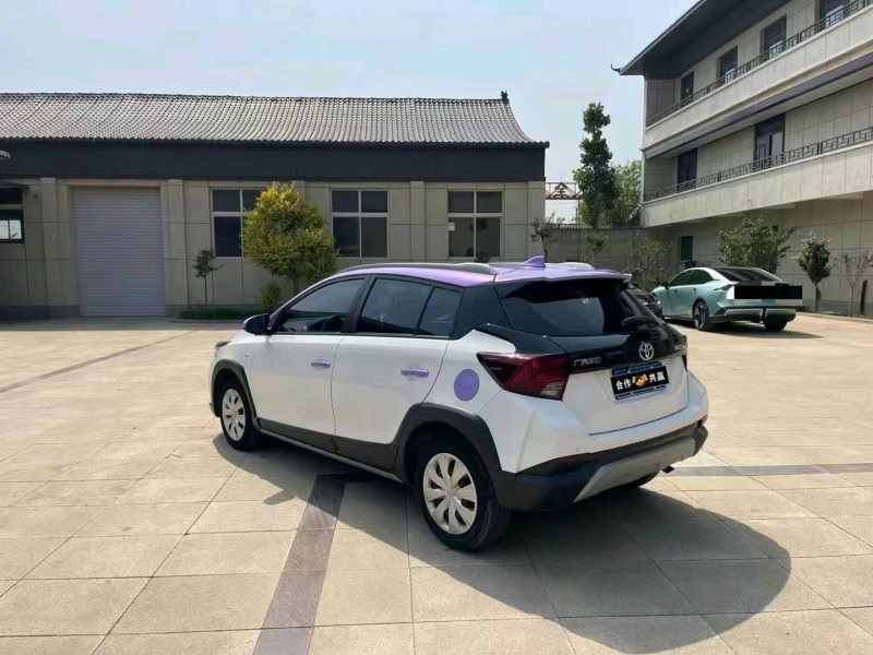 邯鄲21年豐田YARiS L 致炫4