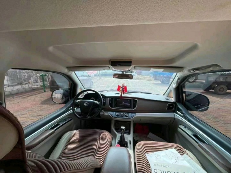 邯郸21年东风菱智6