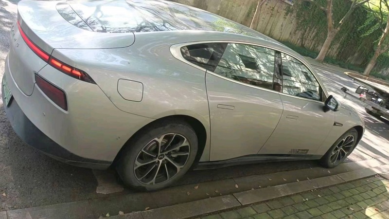邯鄲21年小鵬汽車p77