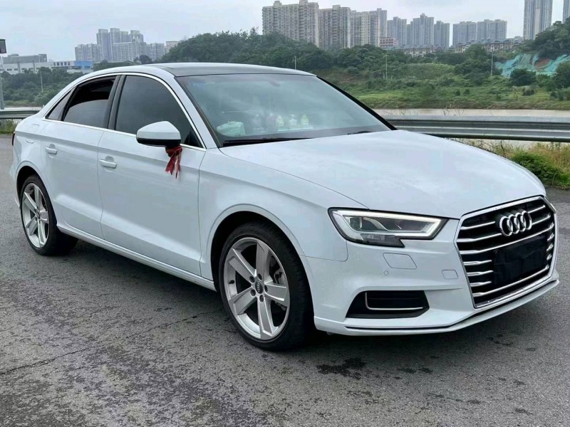 东营19年奥迪A32