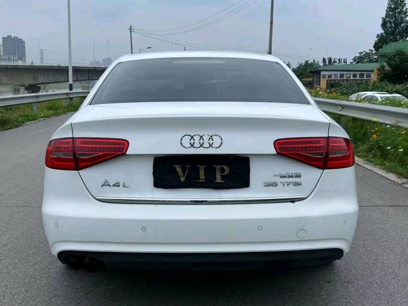 东营14年奥迪A4L9