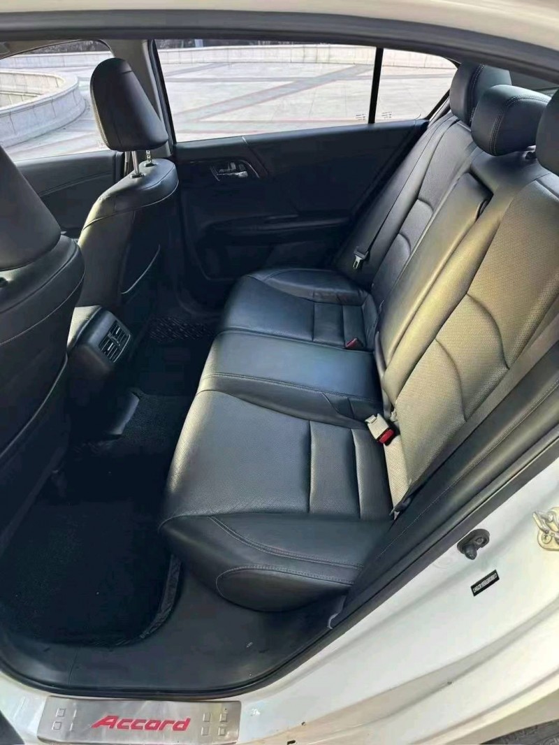 常州17年本田雅阁6