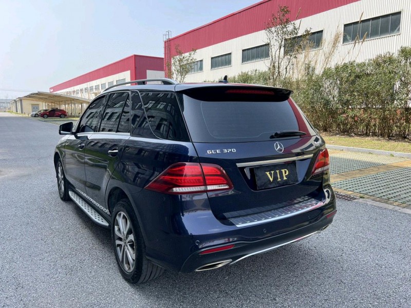 盐城18年奔驰GLE9