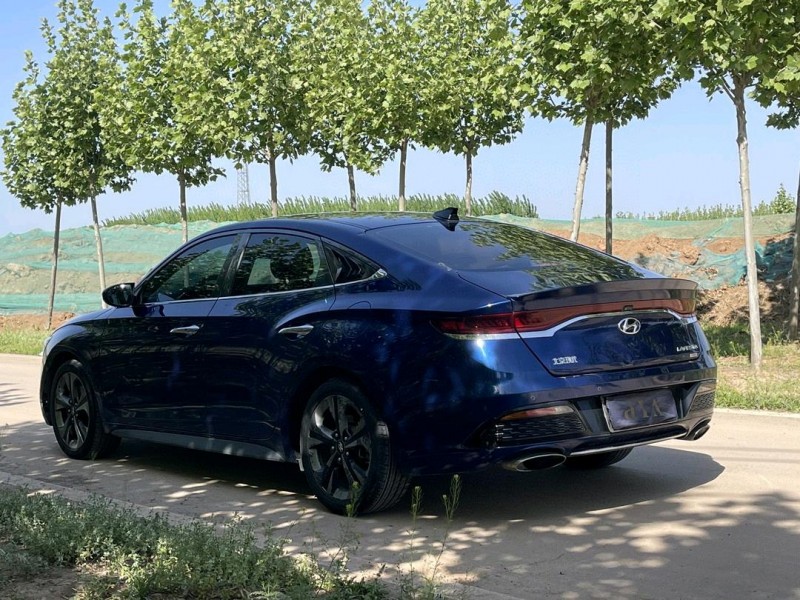 新乡19年现代菲斯塔4