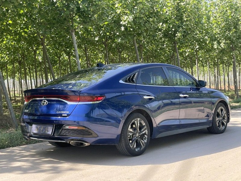 新乡19年现代菲斯塔5