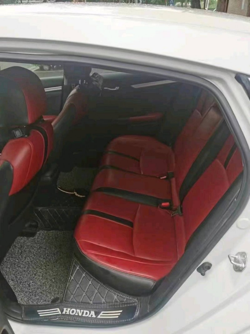 枣庄19年本田思域4