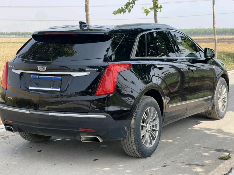 新鄉18年凱迪拉克XT55
