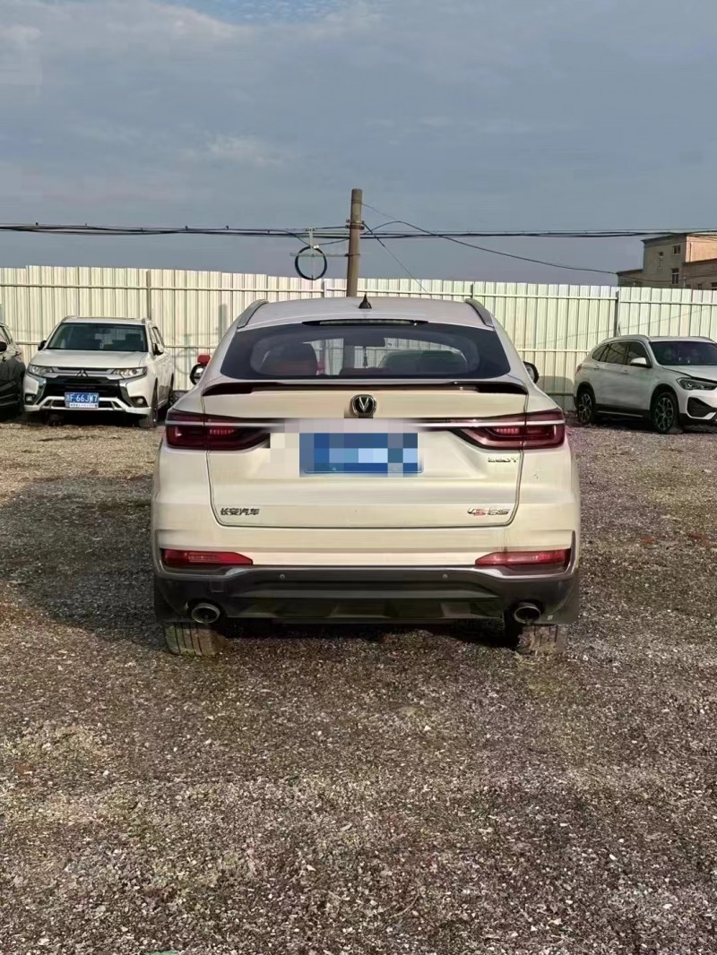 嘉興19年長安汽車CS858