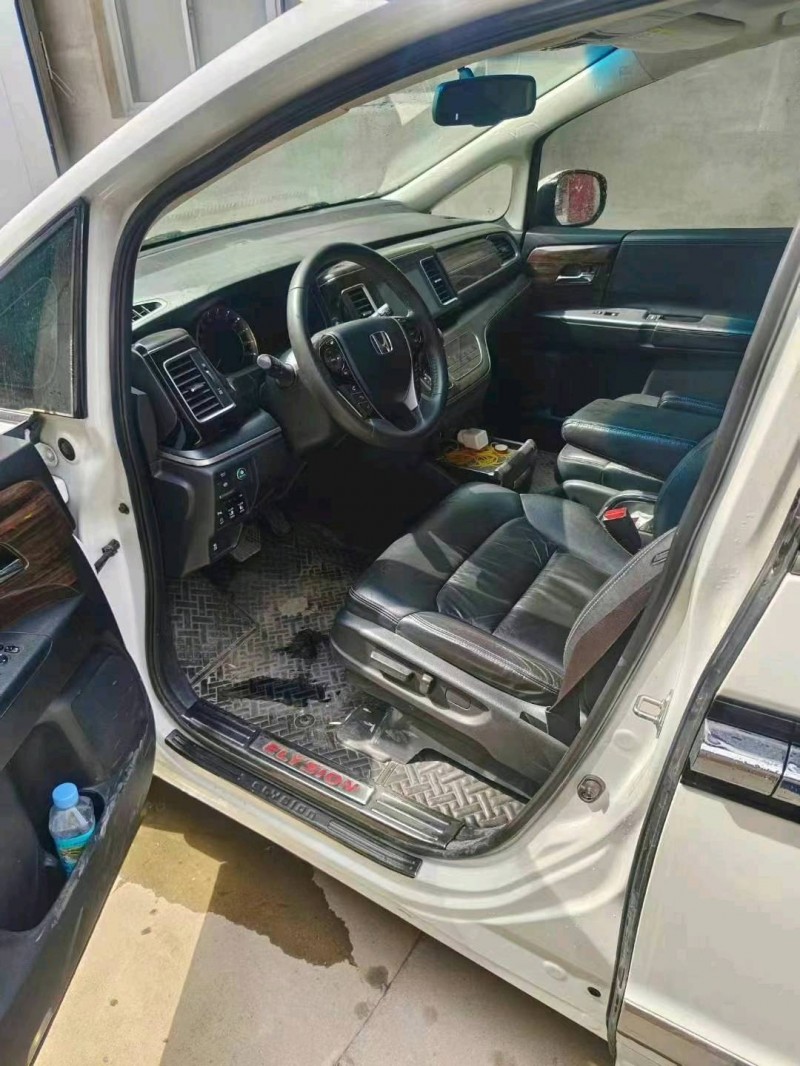 保定18年本田艾力绅7