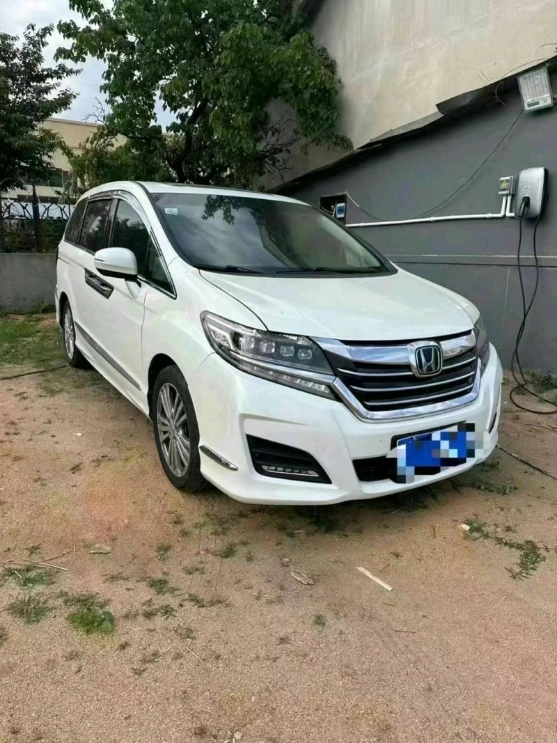 东营19年本田艾力绅3