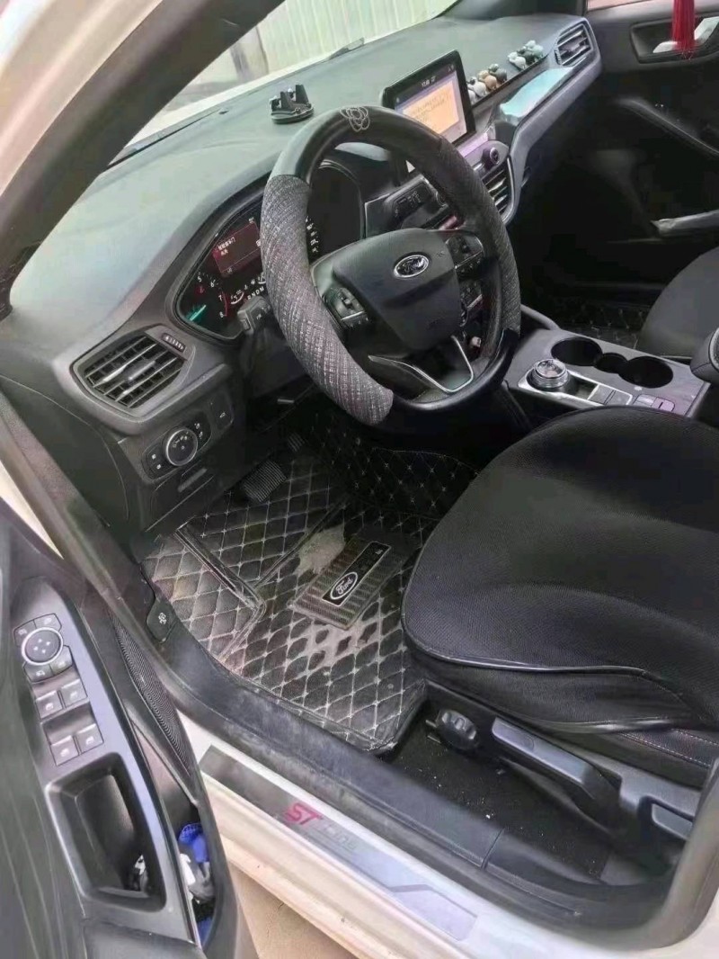 邢台20年福特福克斯6