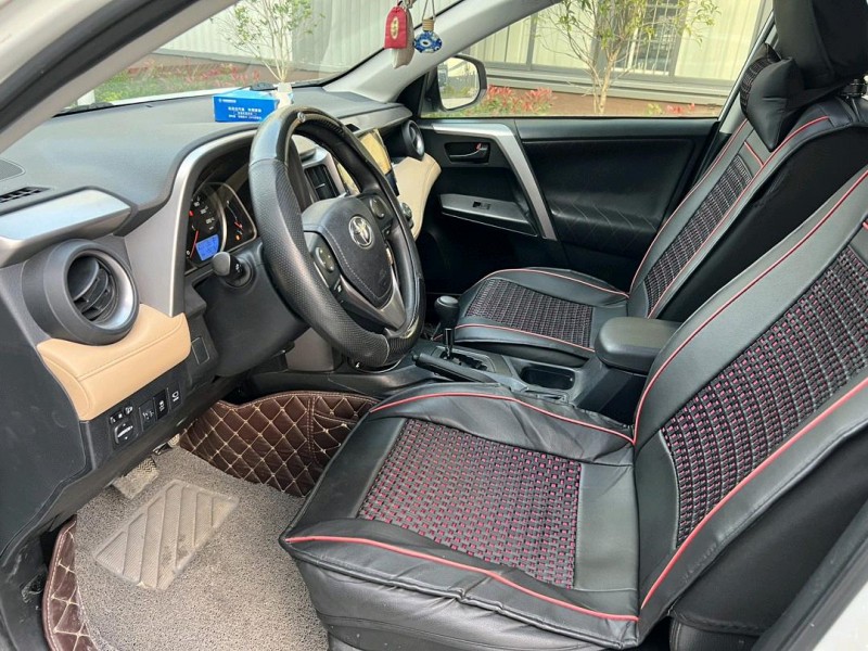 徐州18年丰田RAV4荣放6