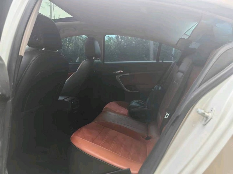 济宁15年别克君威5