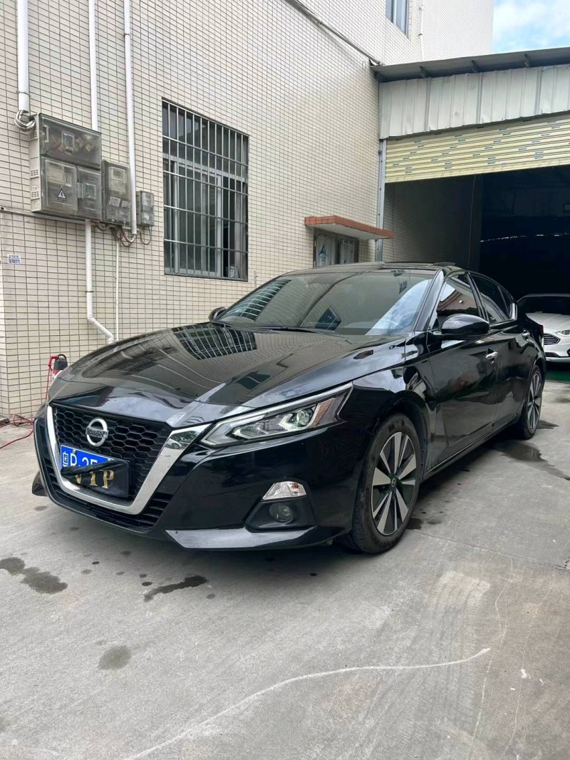 中山22年日产天籁2