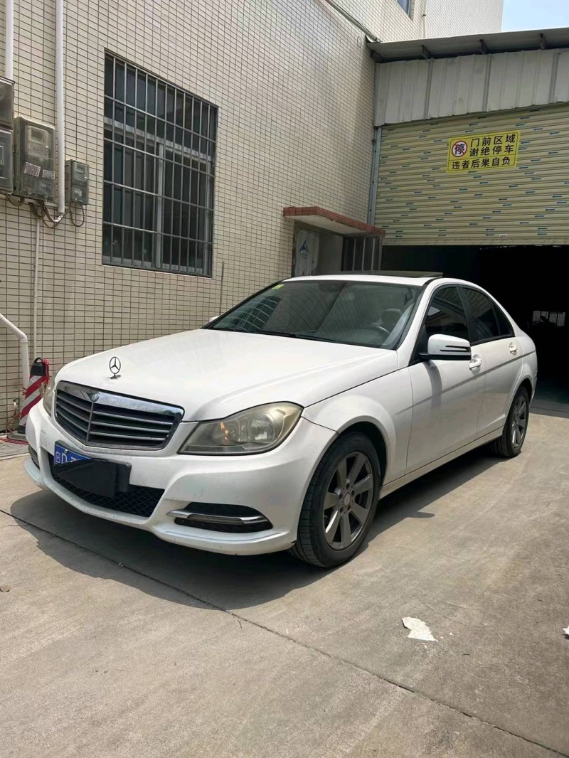中山13年奔驰C2
