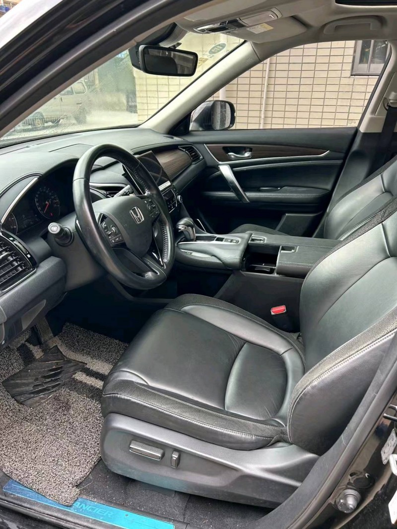 中山18年本田冠道6