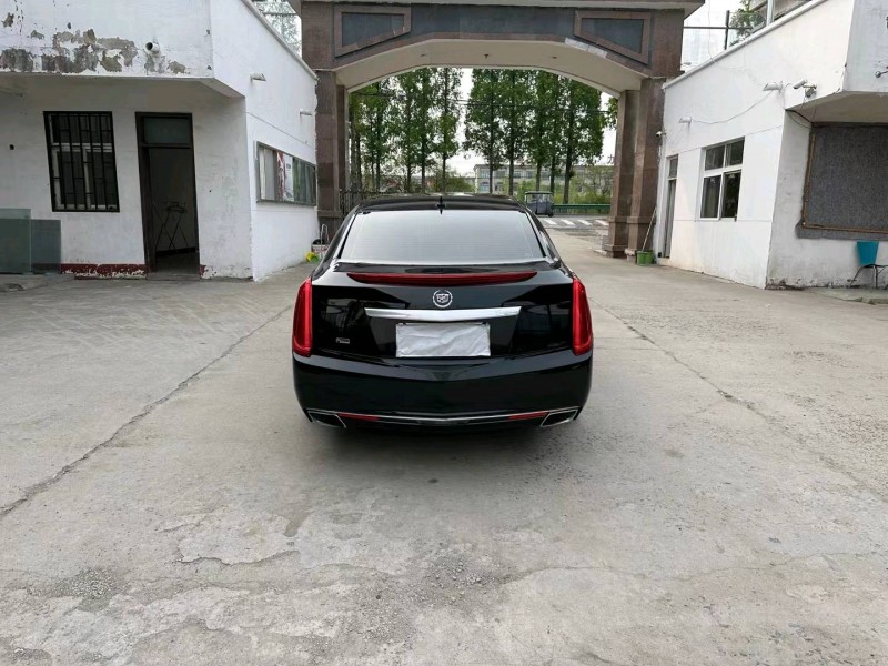 徐州15年凯迪拉克XTS9