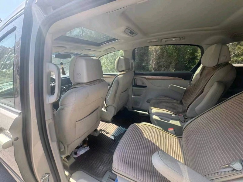 邢台19年别克GL84