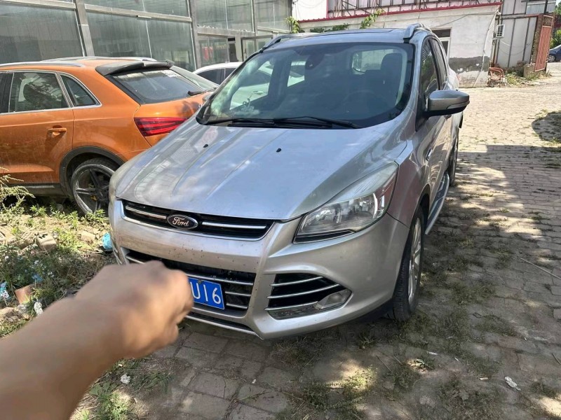 聊城13年福特翼虎1