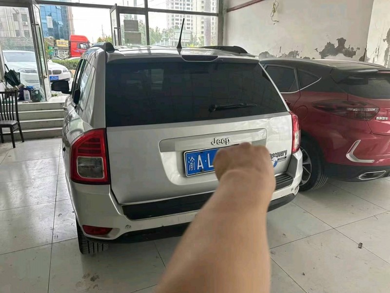 聊城11年Jeep指南者2