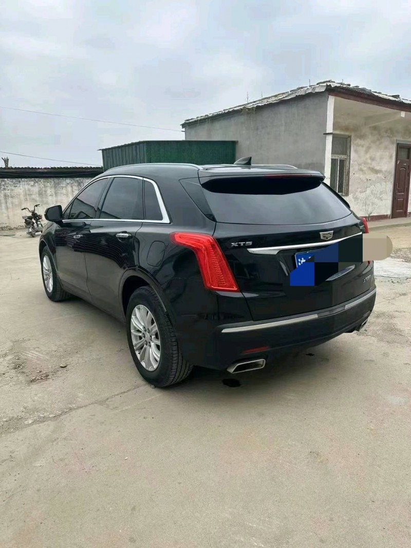 唐山18年凱迪拉克XT52