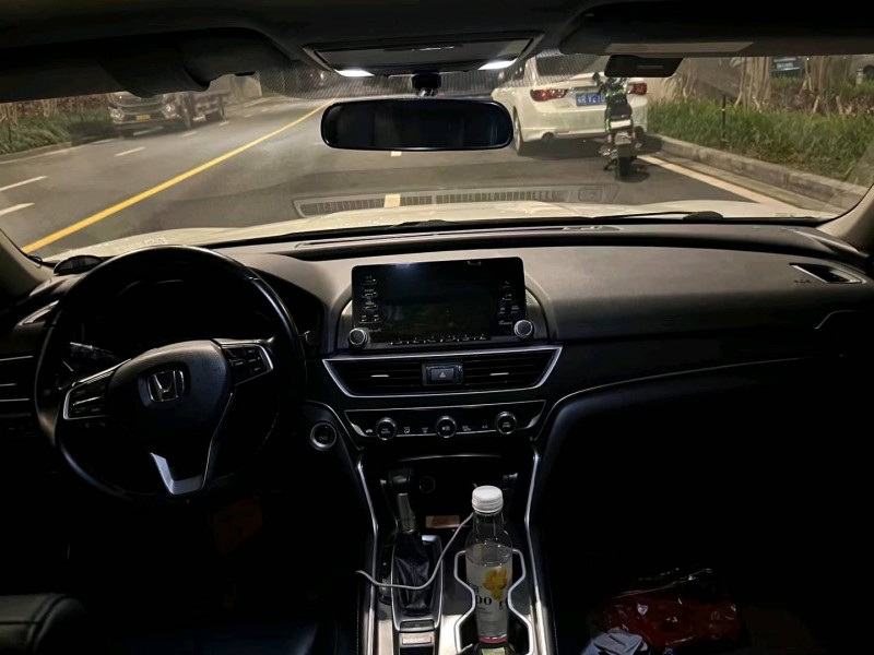 东莞19年本田雅阁7