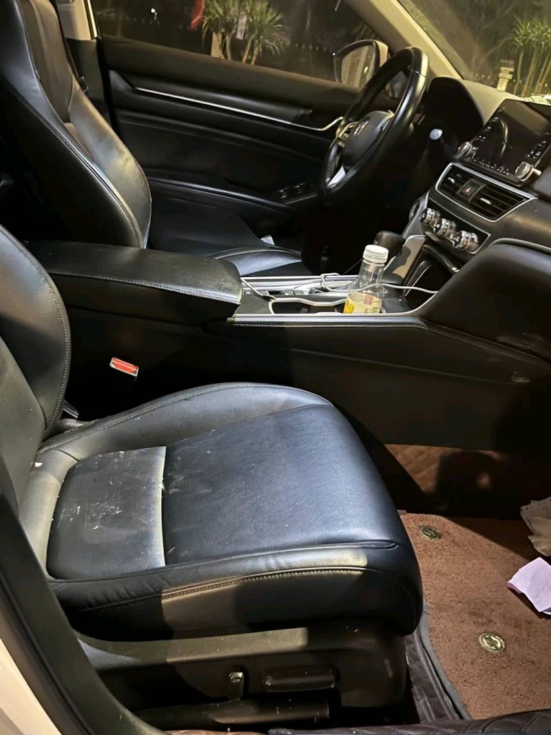 东莞19年本田雅阁9