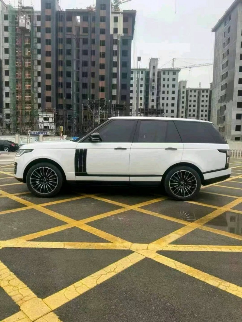 邢台19年路虎揽胜行政3