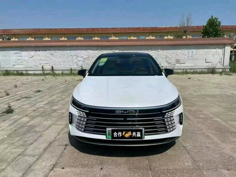 邢台24年比亚迪驱逐舰1