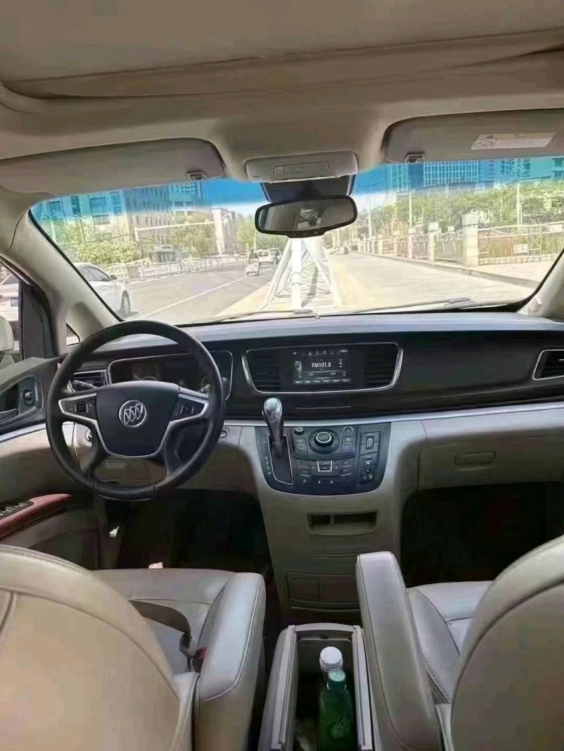 东营19年别克GL87