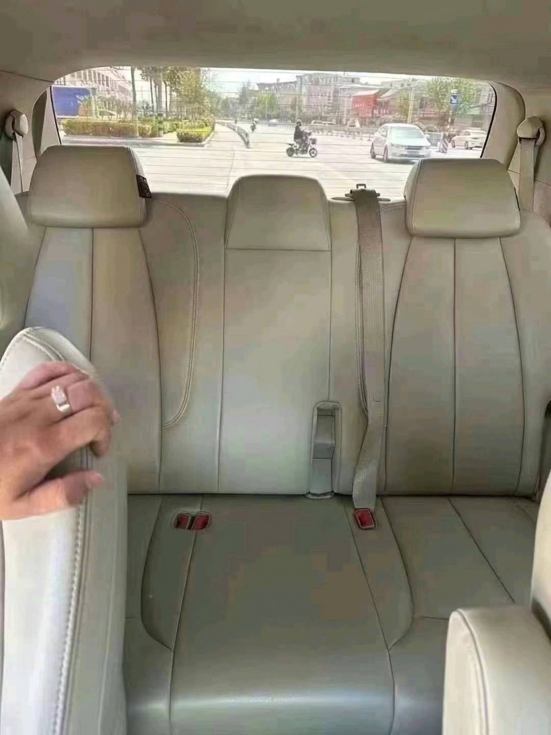 东营19年别克GL89