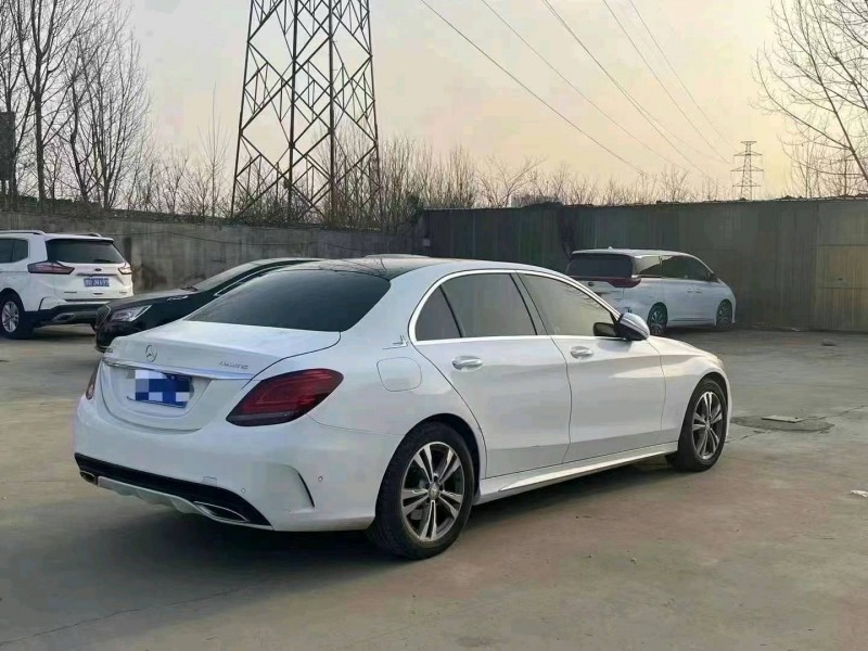 烟台17年奔驰C5