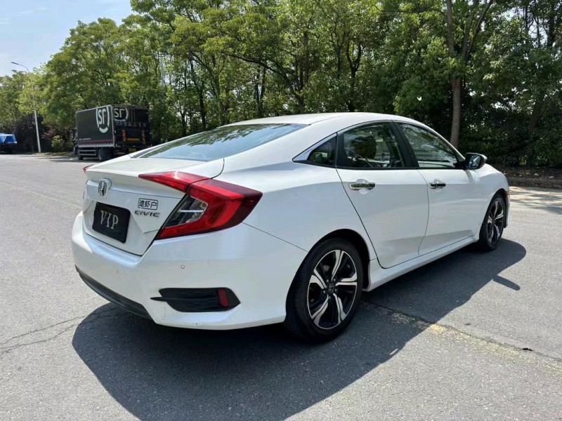 徐州17年本田思域8