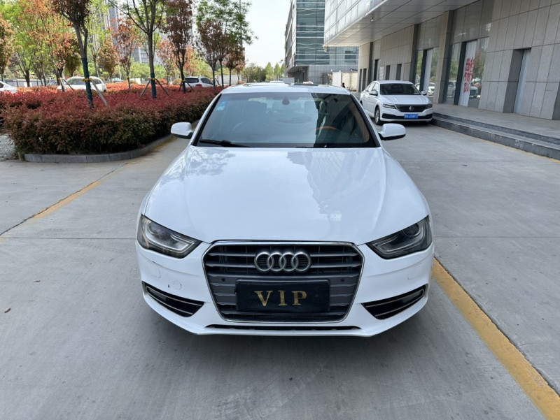 济宁15年奥迪A4L1