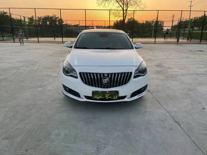 徐州16年别克君威1