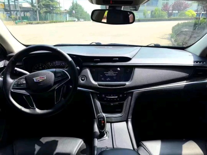 东营18年凯迪拉克XT58