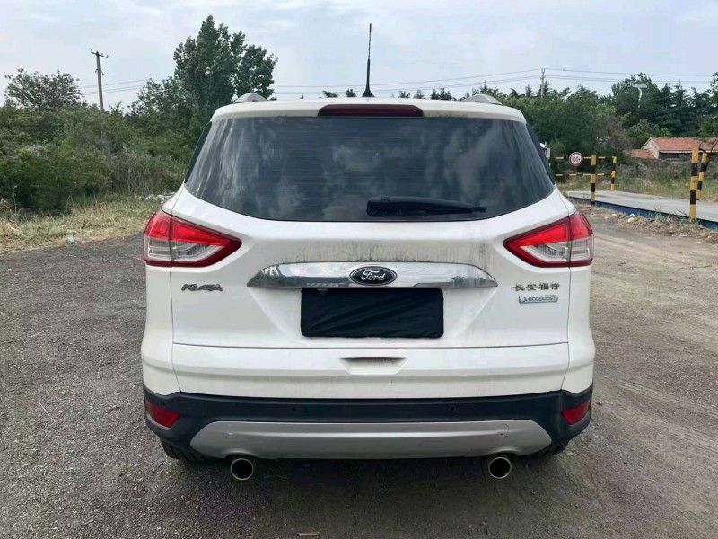 济宁14年福特翼虎9