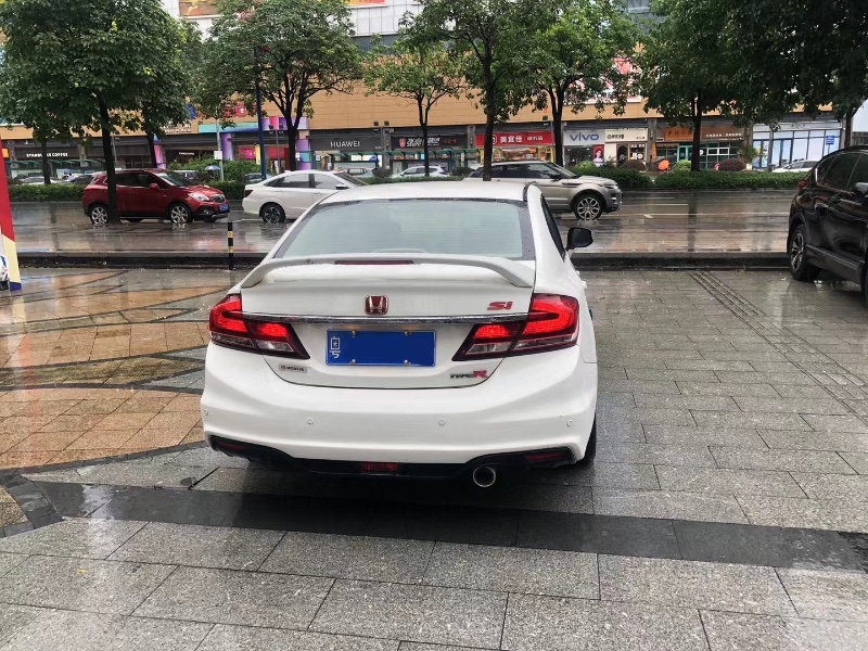 佛山14年本田思域9