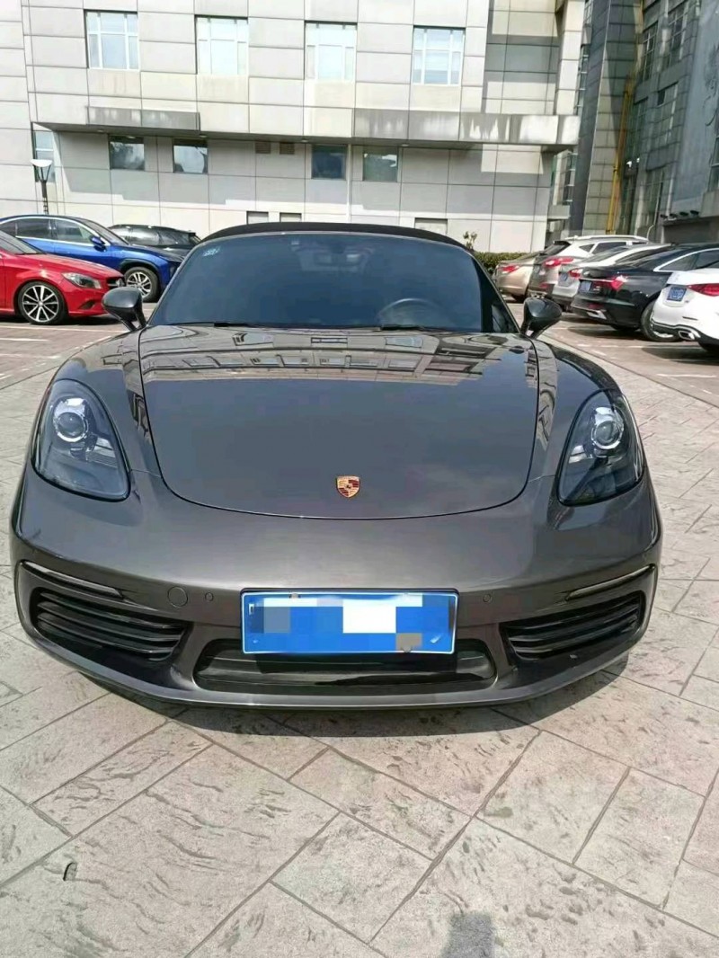 苏州18年保时捷Boxster1