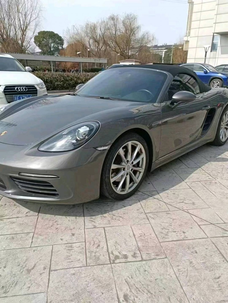 苏州18年保时捷Boxster8