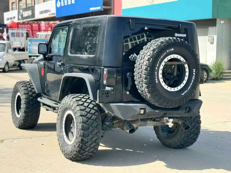 邢台14年Jeep牧马人4
