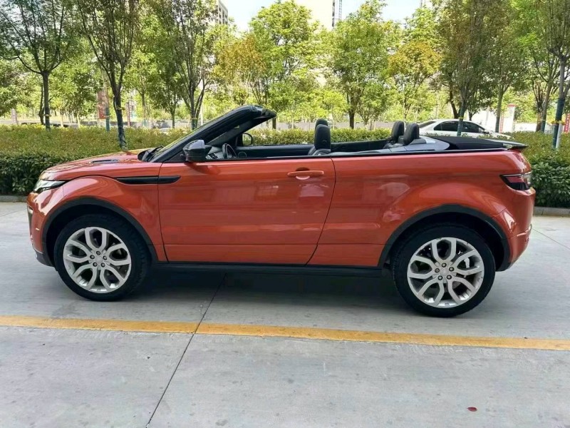 枣庄17年路虎极光3