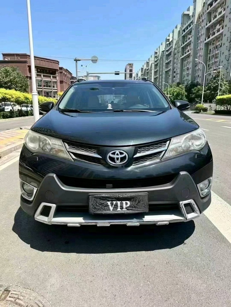邯鄲14年豐田RAV41