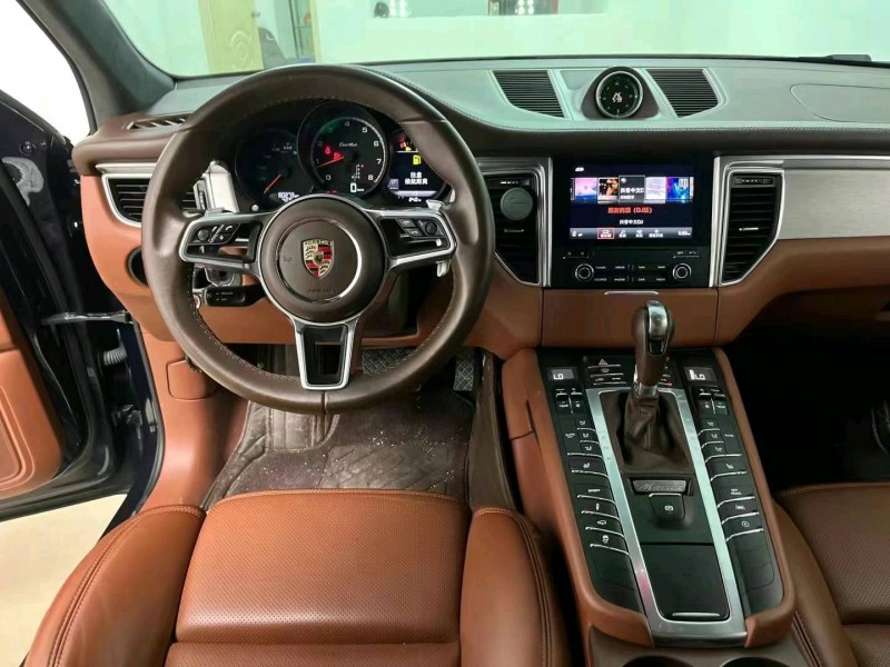 珠海17年保時捷Macan6