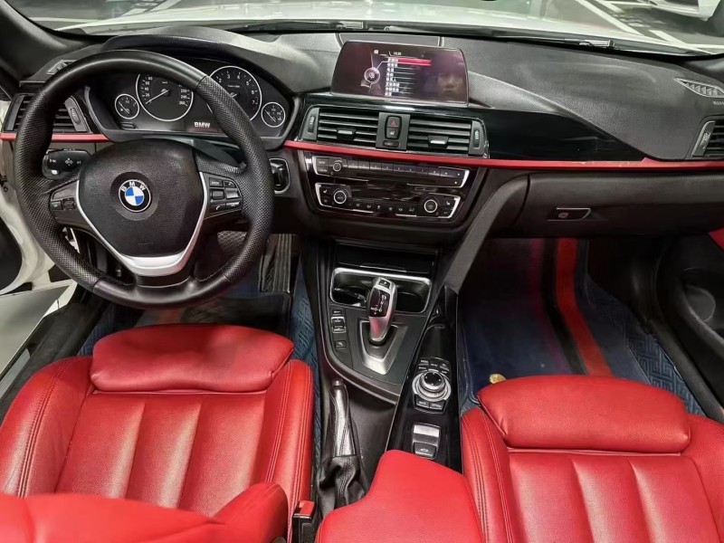 成都15年宝马4系5