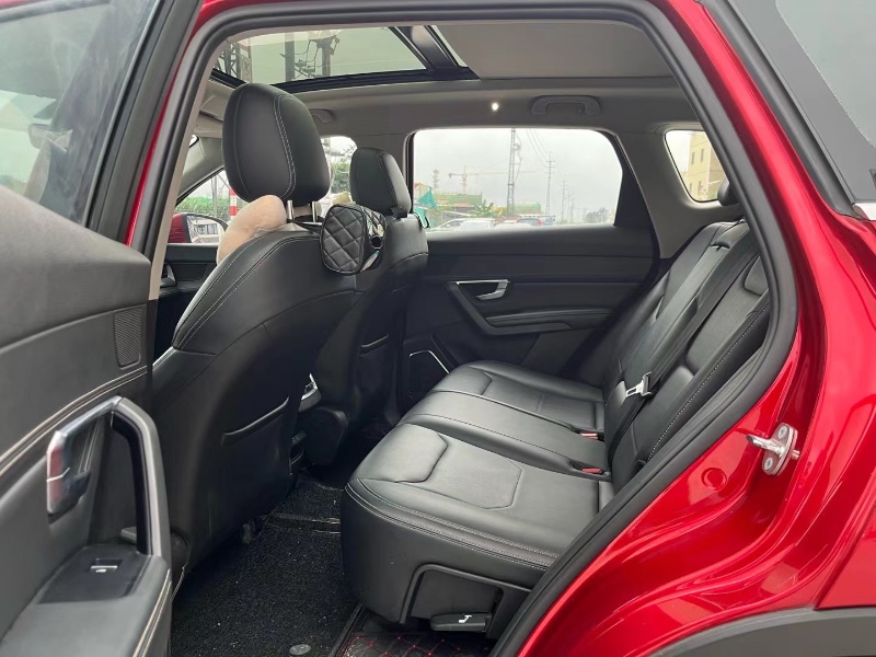 东莞19年比亚迪宋6