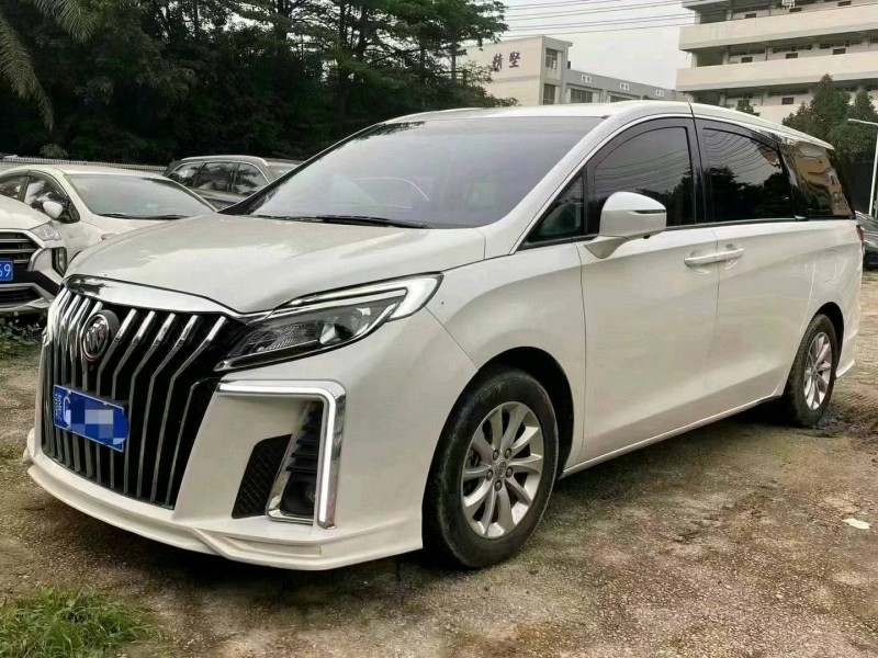 深圳20年别克GL82